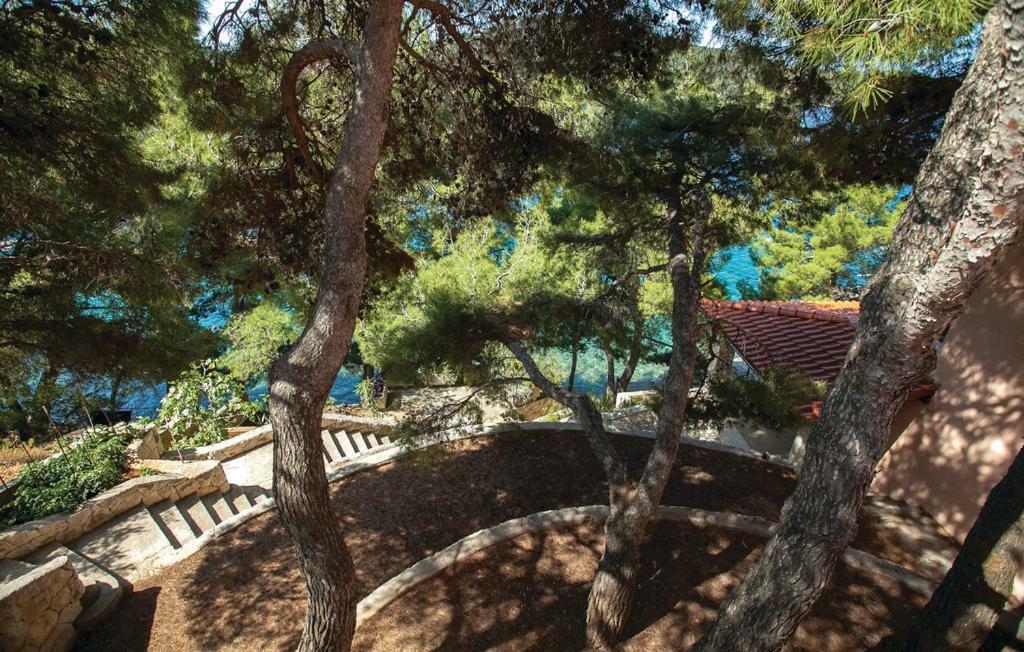 Beautiful Apartment By The Sea Прижба Экстерьер фото